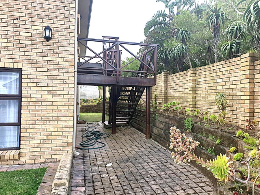 5 Bedroom Property for Sale in Dana Bay Western Cape